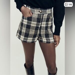Zara Black and Cream High Waist Shorts